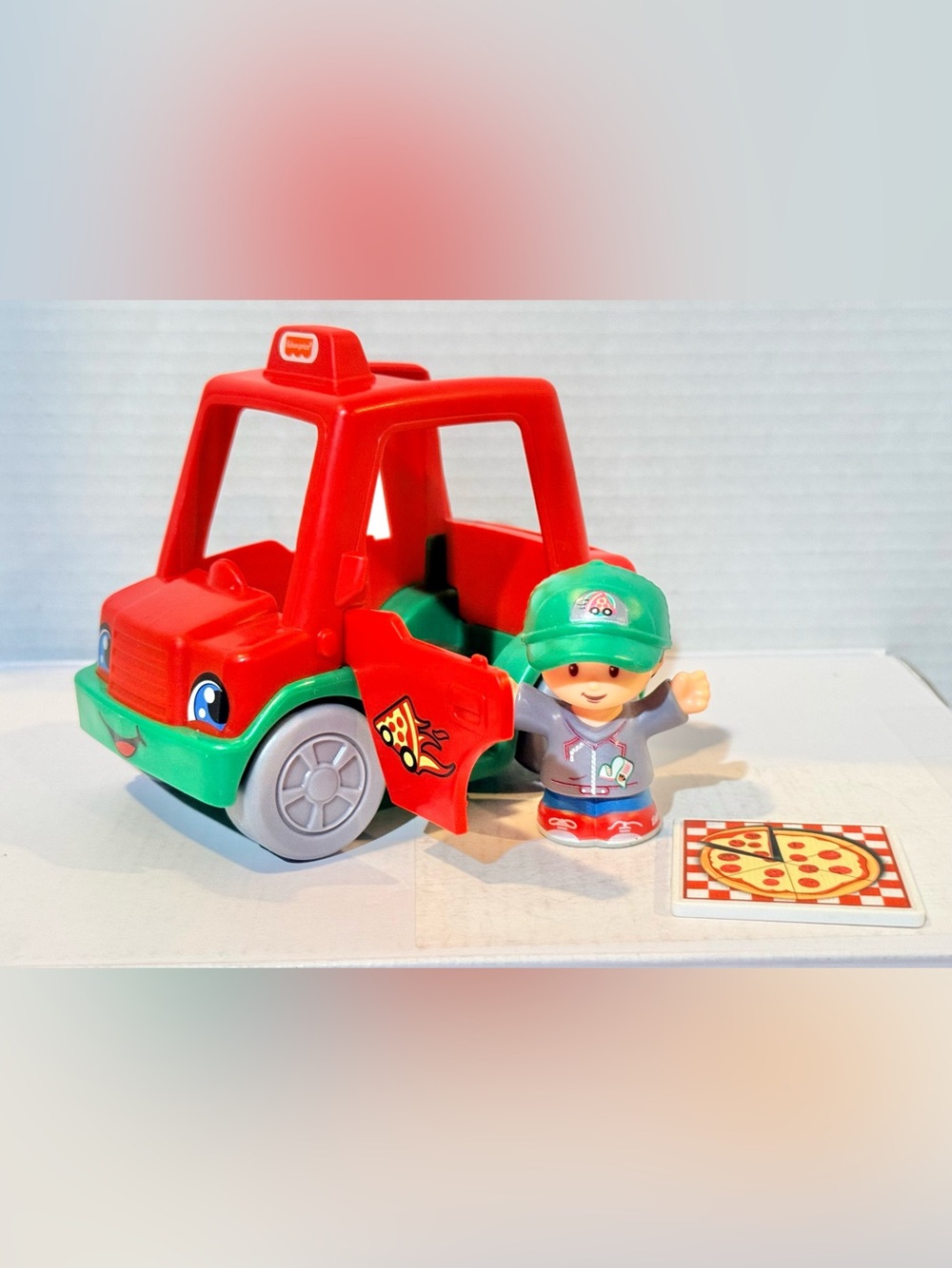 Fisher Price Little People Pizza Delivery Truck & Figure & Pizza ⭐️EUC⭐️